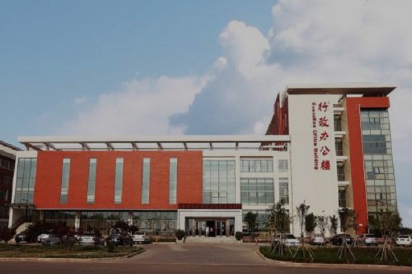 山東醫學高等專科學校樓宇智能化係統項目。