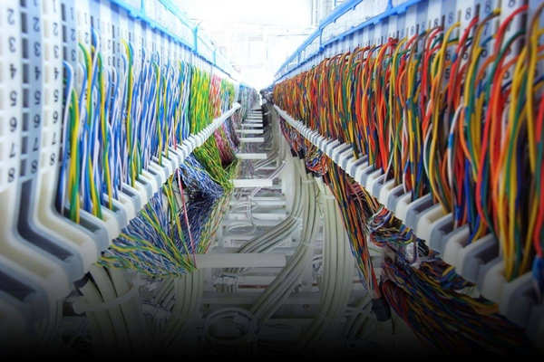樓宇自動化過程中弱電和強電一定要分隔開嗎？(圖1)